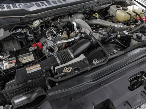 Used 2024 Ford F350 Lariat AWD/4WD image 59