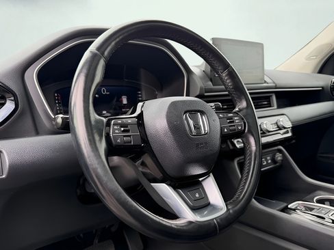Used 2024 Honda Pilot Elite image 64