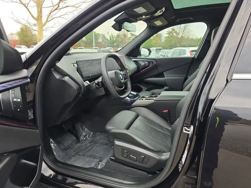 Used 2025 BMW X3 xDrive30i image 12