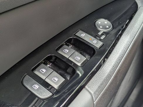 Used 2025 Kia Sportage X-Pro AWD/4WD image 25
