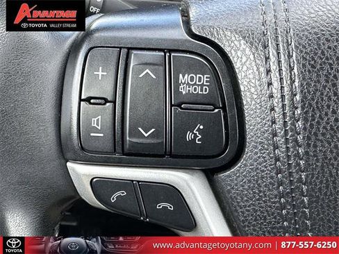 Certified 2019 Toyota Highlander Plus image 26