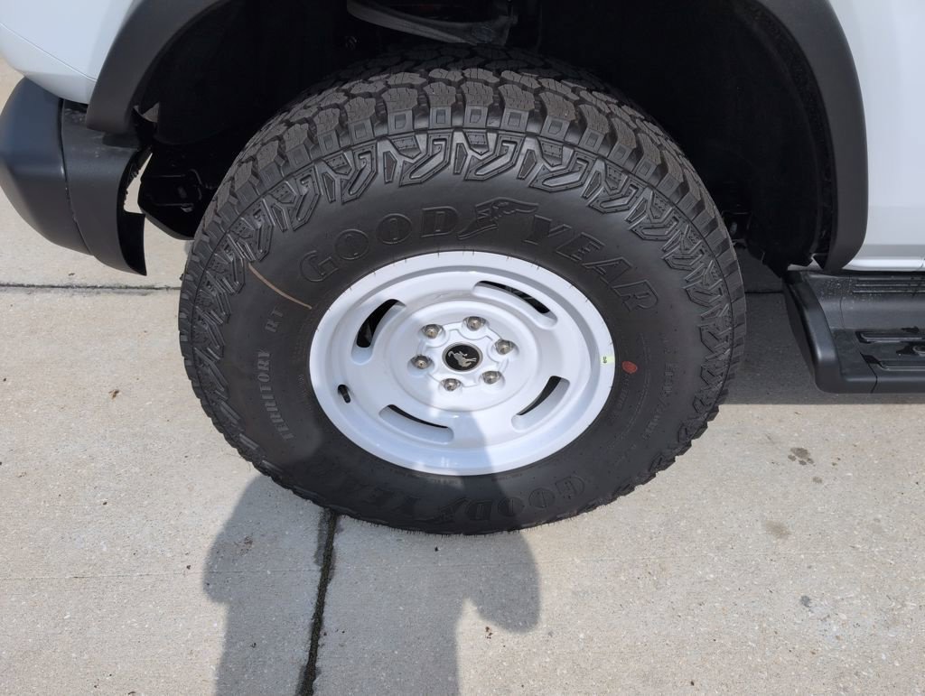 New 2026 Ford Bronco Heritage Edition AWD/4WD image 15