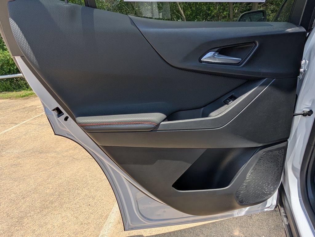 New 2026 Chevrolet Equinox RS w/ Safety and Technology Package FWD image 8