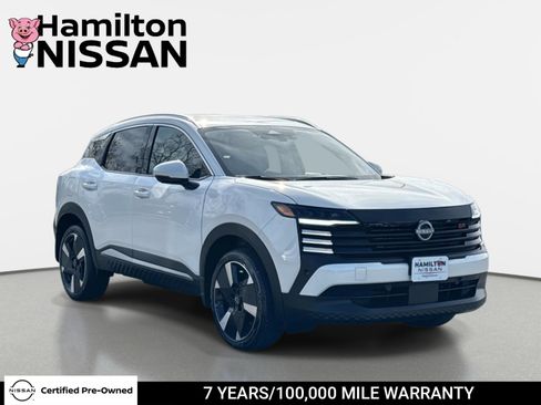 Certified 2025 Nissan Kicks SR image 1