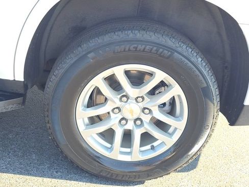 Used 2024 Chevrolet Tahoe LT AWD/4WD image 14