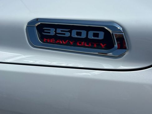 Used 2021 RAM 3500 Tradesman w/ Chrome Appearance Group image 7