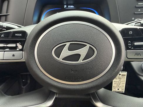 New 2026 Hyundai Elantra SE FWD image 28