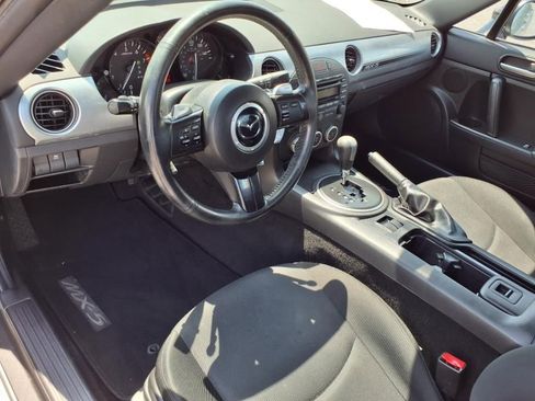 Used 2014 MAZDA MX-5 Miata Club image 11