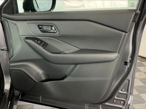 New 2026 Nissan Rogue S image 24