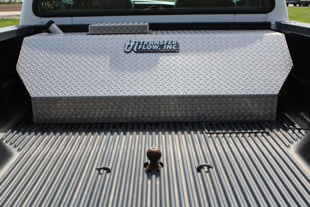 Used 2001 Ford F350 Lariat RWD image 7