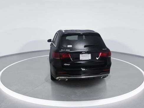 Used 2022 Mercedes-Benz GLC 300 4MATIC image 7