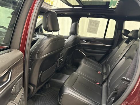 Used 2024 Jeep Grand Cherokee Limited 4xe image 14