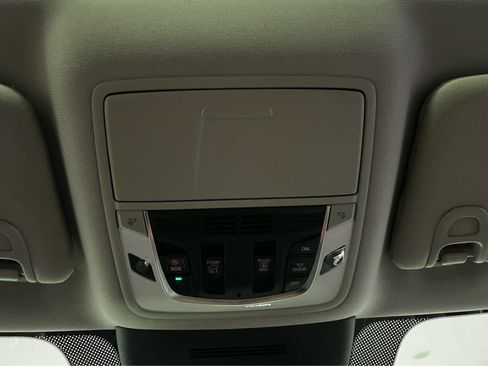 Used 2026 Acura MDX w/ Advance Package AWD/4WD image 16