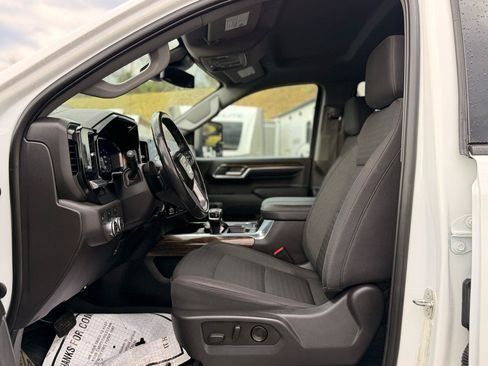 Used 2023 GMC Sierra 1500 Elevation AWD/4WD image 9