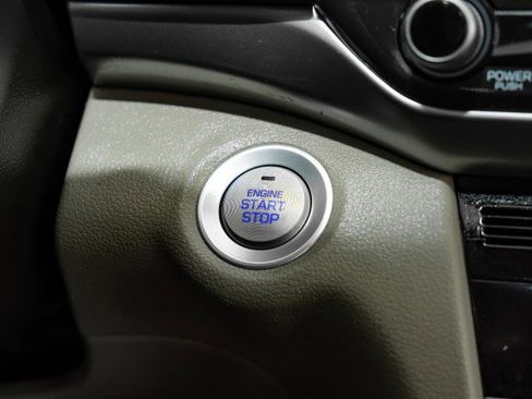 Used 2020 Hyundai Elantra Value Edition image 19