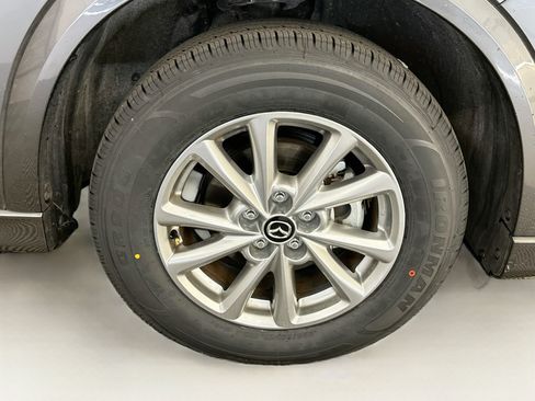 Used 2025 MAZDA CX-5 AWD 2.5 S w/ Preferred Package image 11