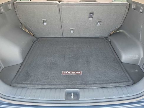 Used 2019 Hyundai Tucson SE image 33