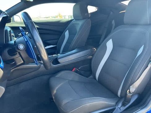 Used 2019 Chevrolet Camaro LT w/ RS Package image 20