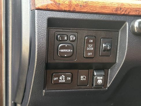 Used 2019 Toyota Tundra 1794 Edition AWD/4WD image 23
