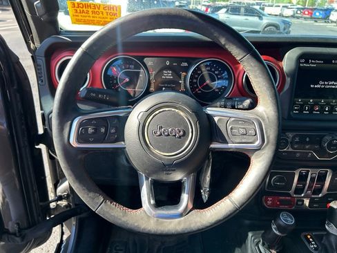 Used 2018 Jeep Wrangler Unlimited Rubicon AWD/4WD image 17
