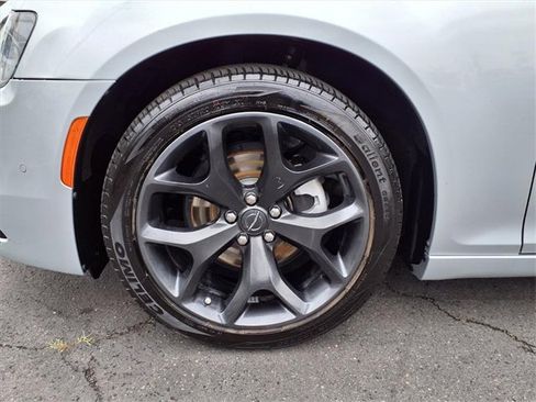 Used 2023 Chrysler 300 S image 7