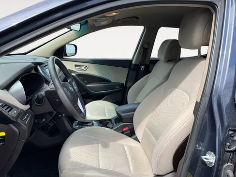 Used 2017 Hyundai Santa Fe Sport w/ Cargo Package image 10