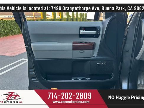 Used 2011 Toyota Sequoia Platinum image 51