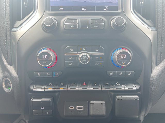 Used 2021 Chevrolet Silverado 1500 LTZ AWD/4WD image 19