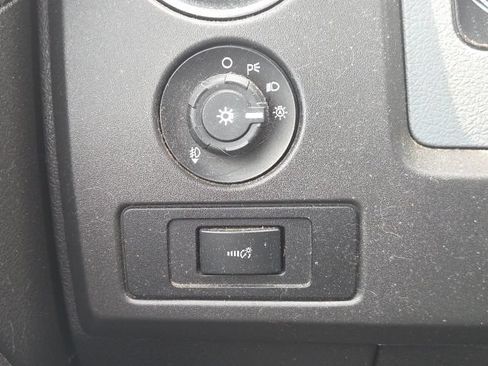 Used 2014 Ford F150 XLT w/ Equipment Group 302A Luxury AWD/4WD image 23