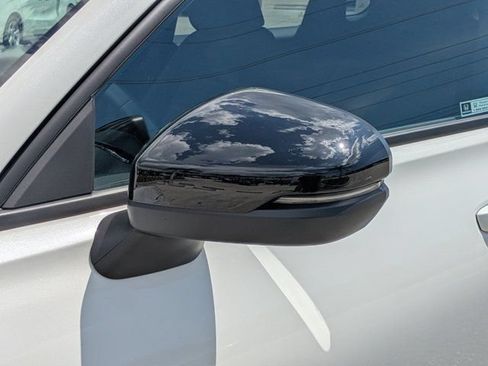 Certified 2024 Honda HR-V Sport image 12