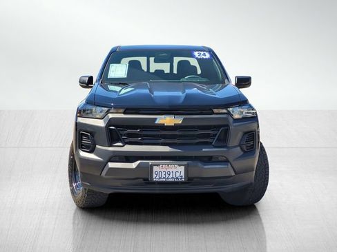 Used 2024 Chevrolet Colorado W/T w/ WT Convenience Package RWD image 2