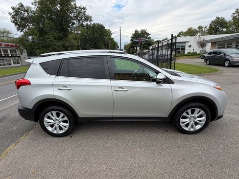 Used 2015 Toyota RAV4 Limited w/ Technology Package AWD/4WD image 4
