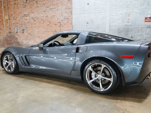 Used 2013 Chevrolet Corvette Grand Sport w/ 3LT Preferred Equipment Group RWD image 8