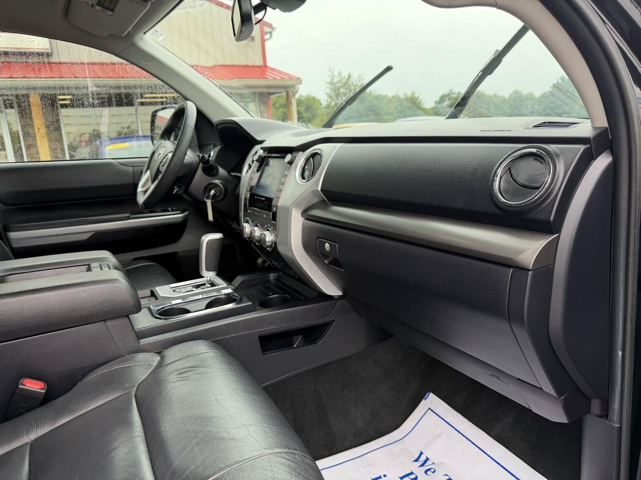 Used 2021 Toyota Tundra SR5 w/ SR5 Leather Package RWD image 21