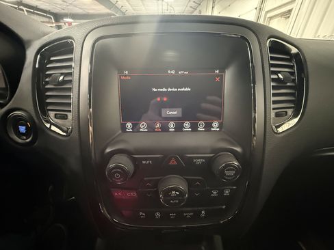 Used 2019 Dodge Durango GT image 33