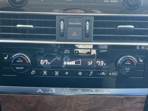 Used 2023 Nissan Armada SL w/ Captain's Chairs Package image 7