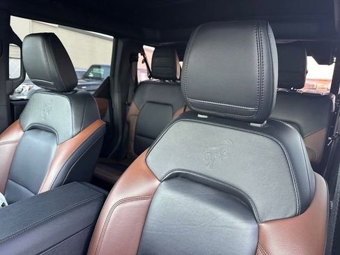 Used 2024 Ford Bronco Outer Banks image 23