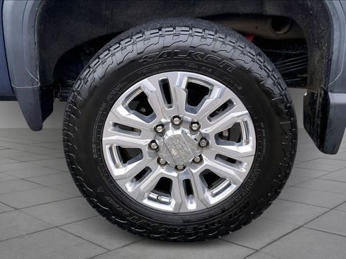 Used 2023 GMC Sierra 2500 Denali w/ Technology Package image 11