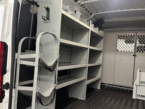 Used 2022 RAM ProMaster 2500 w/ Convenience Group image 19