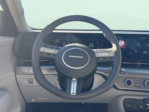 Certified 2026 Hyundai Kona SE FWD image 12