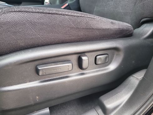 Used 2022 Honda Pilot Sport image 18