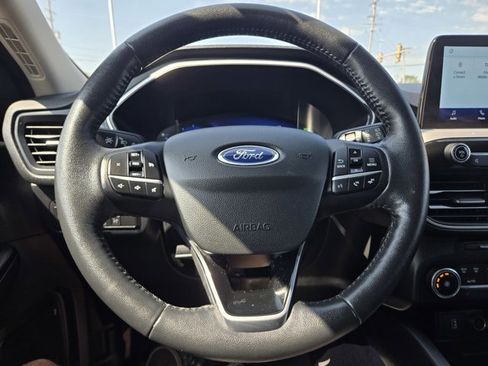 Used 2020 Ford Escape SE Sport image 17