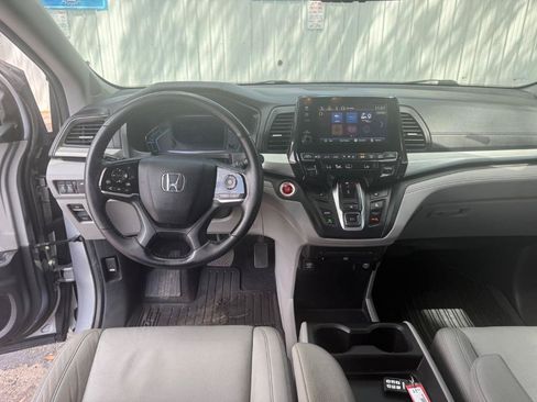 Used 2018 Honda Odyssey EX-L image 29