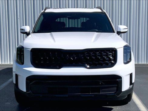 Used 2025 Kia Telluride EX X-Line AWD/4WD image 3