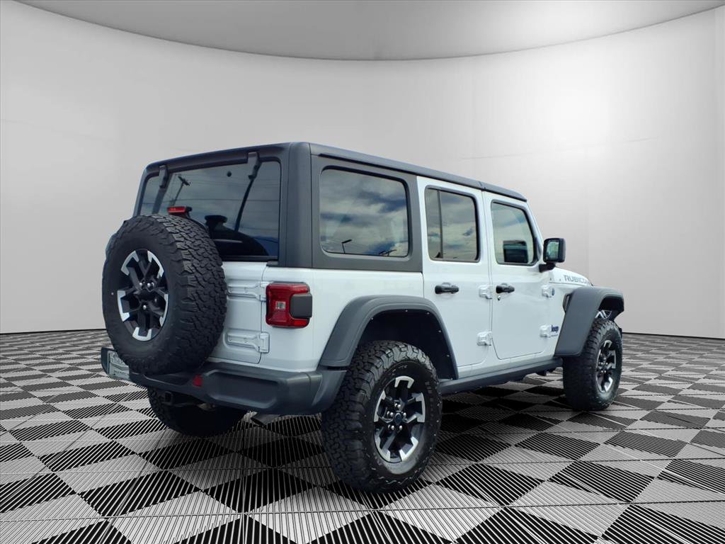 Certified 2024 Jeep Wrangler Unlimited Rubicon 4xe AWD/4WD image 28