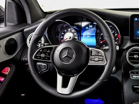 Certified 2022 Mercedes-Benz GLC 300 image 23