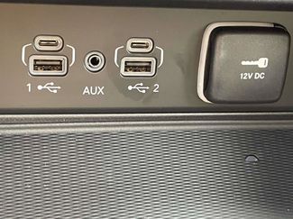 New 2025 Jeep Grand Cherokee Altitude video 4