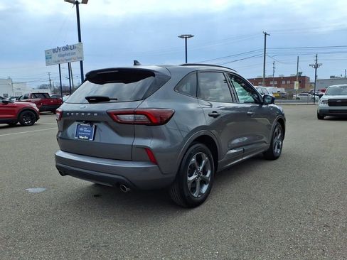 Certified 2024 Ford Escape ST-Line image 6