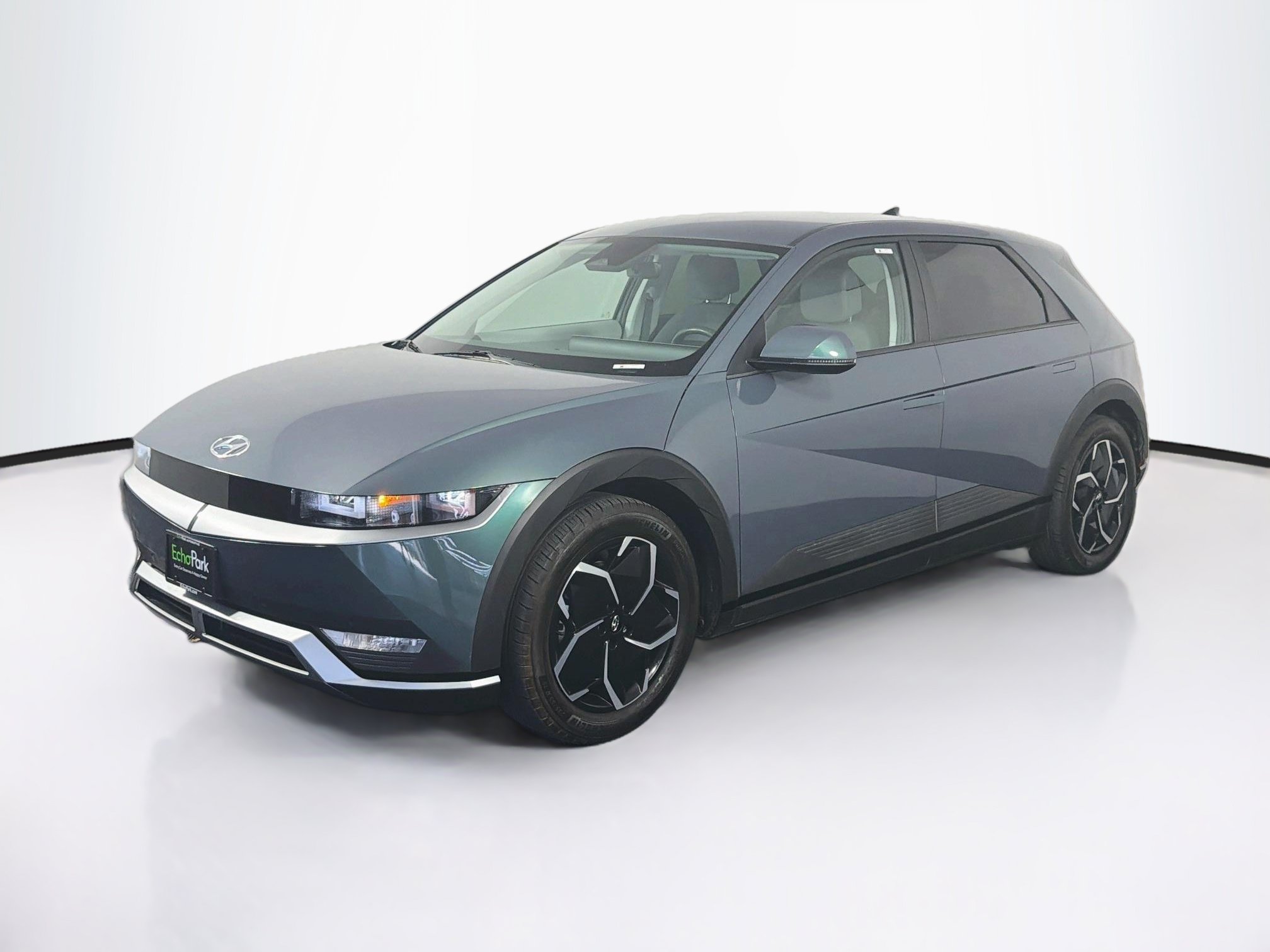 Used 2024 Hyundai Ioniq 5 SEL RWD image 3
