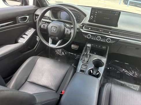 Certified 2025 Honda Civic Sport image 12